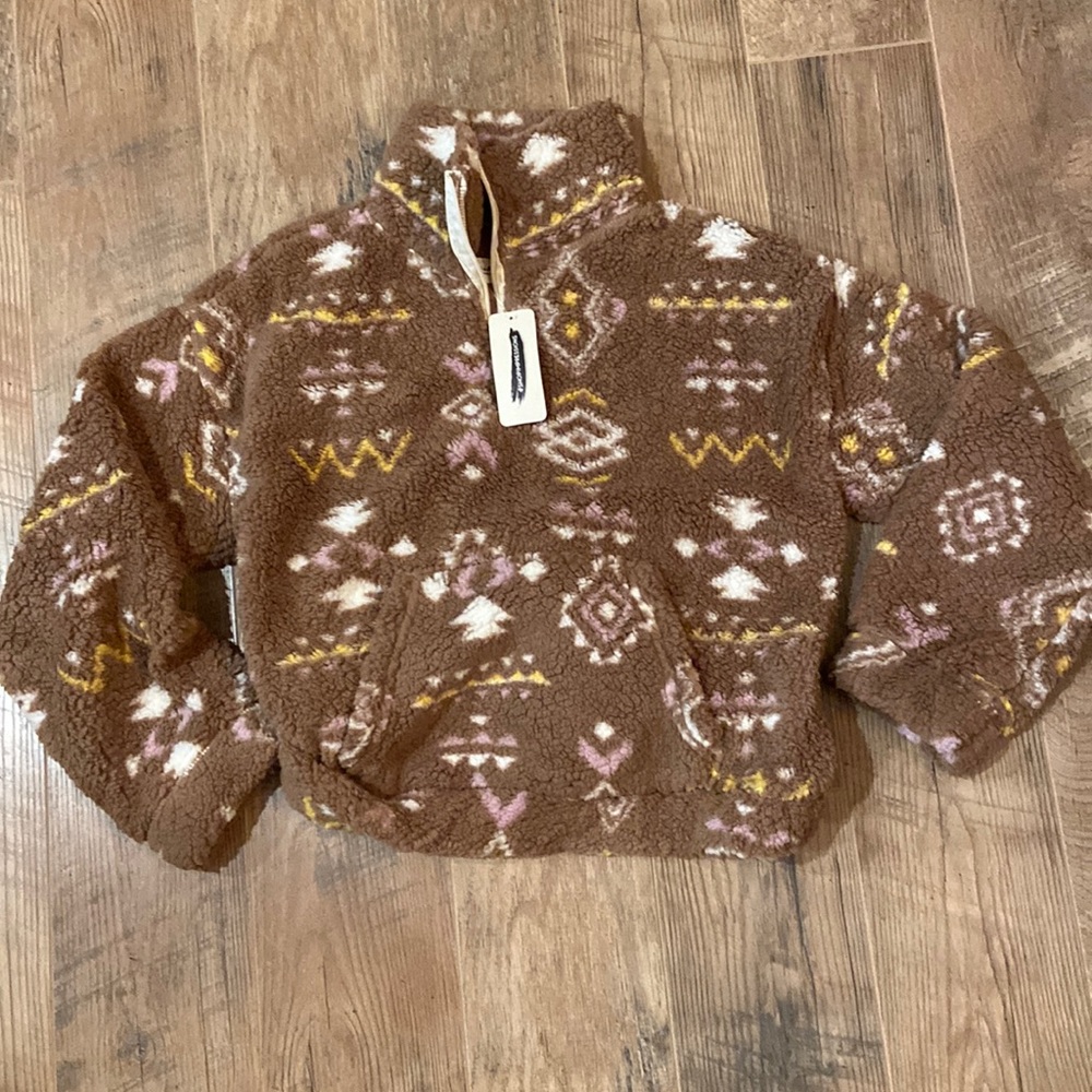 NWT Sherpa pullover/ 3/4 zip sweatshirt